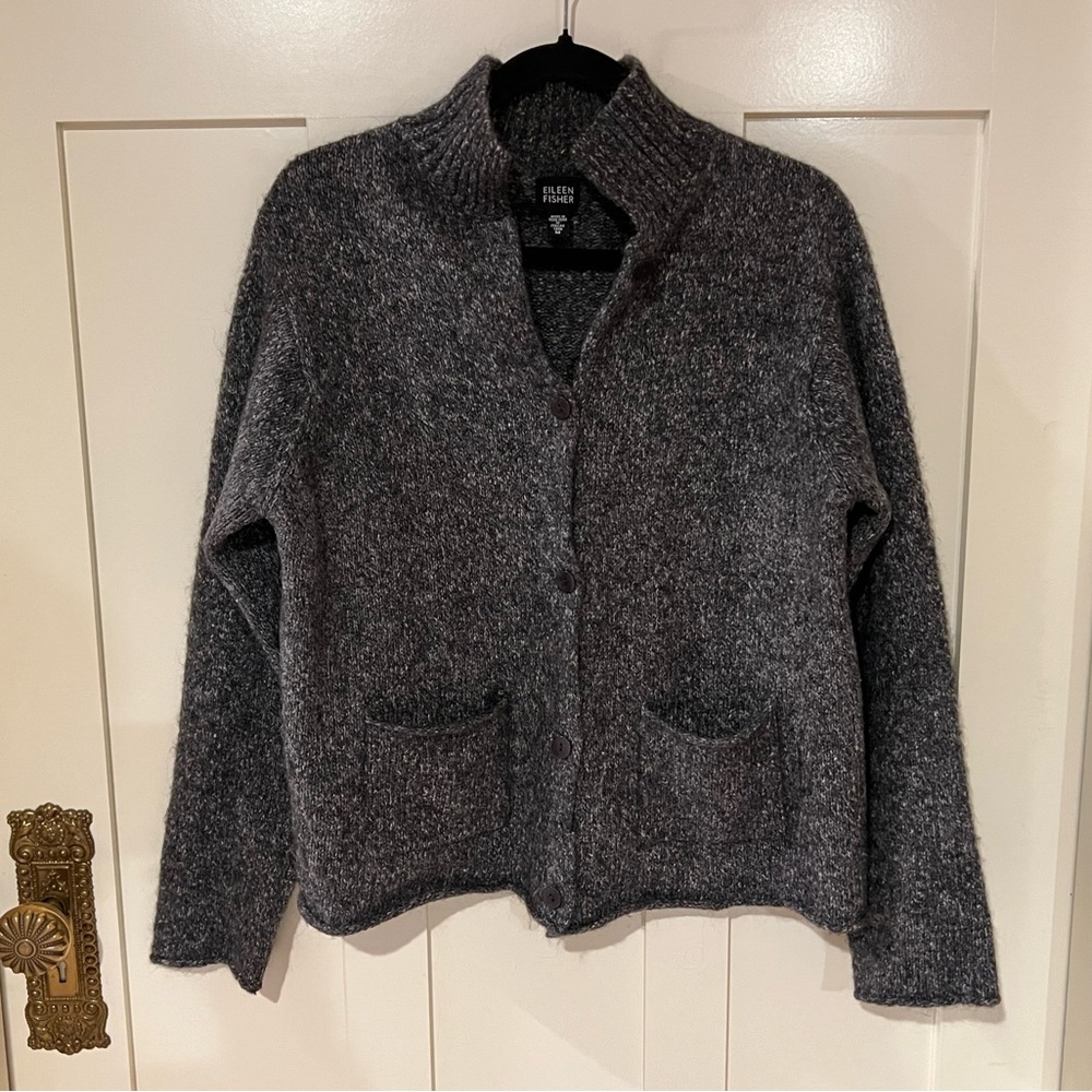 Eileen Fisher Italian Wool Gray Button-Up Cardigan with Patch Pockets Sz Medium
